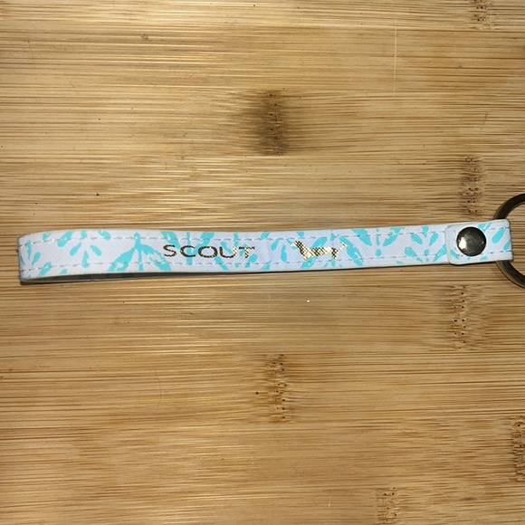 scout wristlet - Picture 1 of 4
